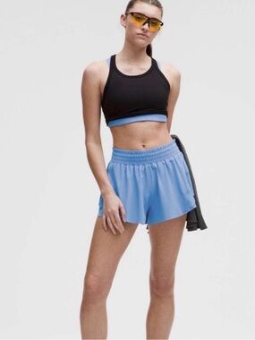 NWT lululemon shake it out high rise running short 2.5 pool party (blue)